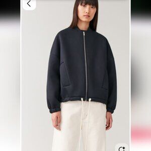 COS SCUBA BOMBER JACKET - Navy size M in EUC